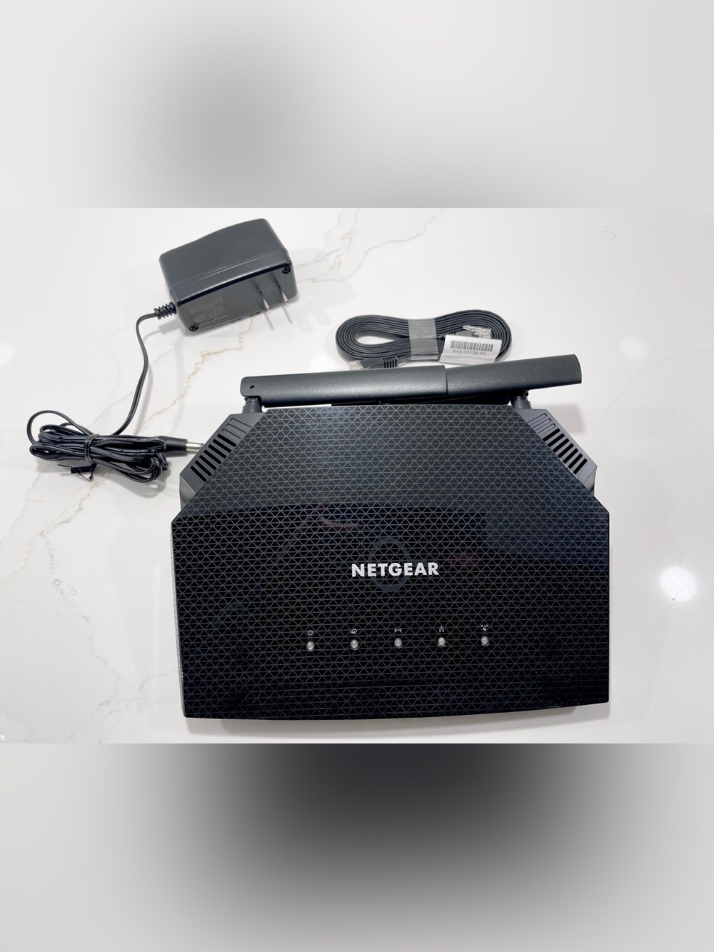NETGEAR AX1800 4-Stream Dual-Band WiFi 6 Router (RAX10), Black. NEW